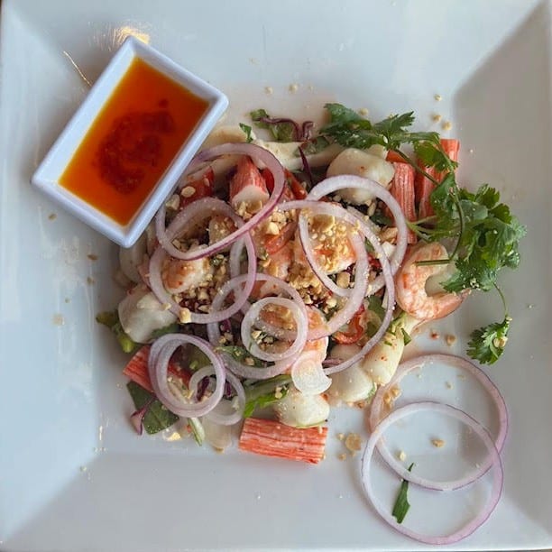 Goi Hai San (Spicy or Non-Spicy).