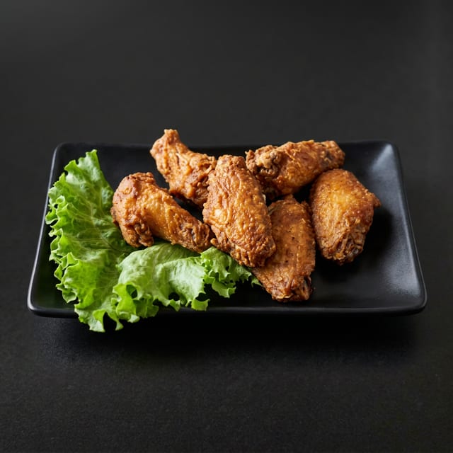 Crispy Chicken Wings.